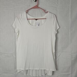 RW & Co. Womens White Short Sleeve Round Neck Pleated Slit Back Blouse Top Sz S